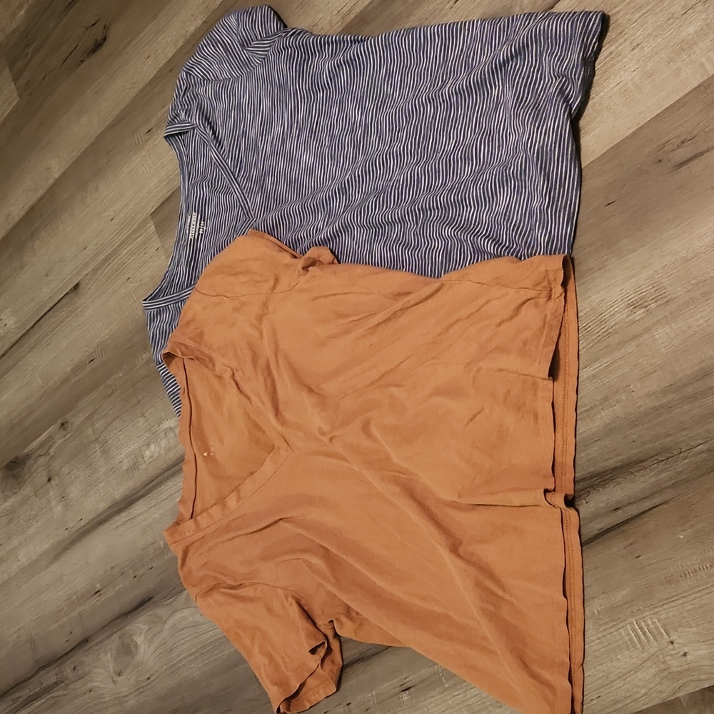 V neck shirt bundle